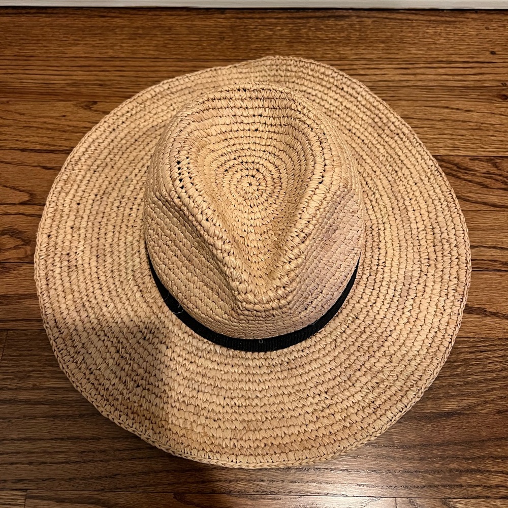 JCREW hat